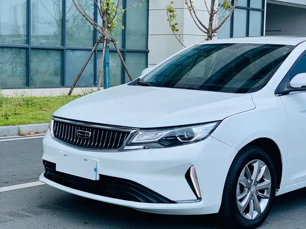 Geely Emgrand GL — миниатюра 9