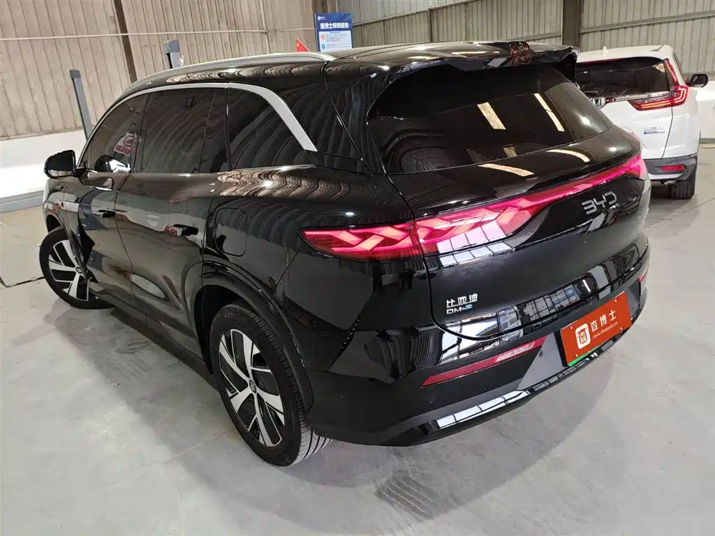 BYD TANG L
