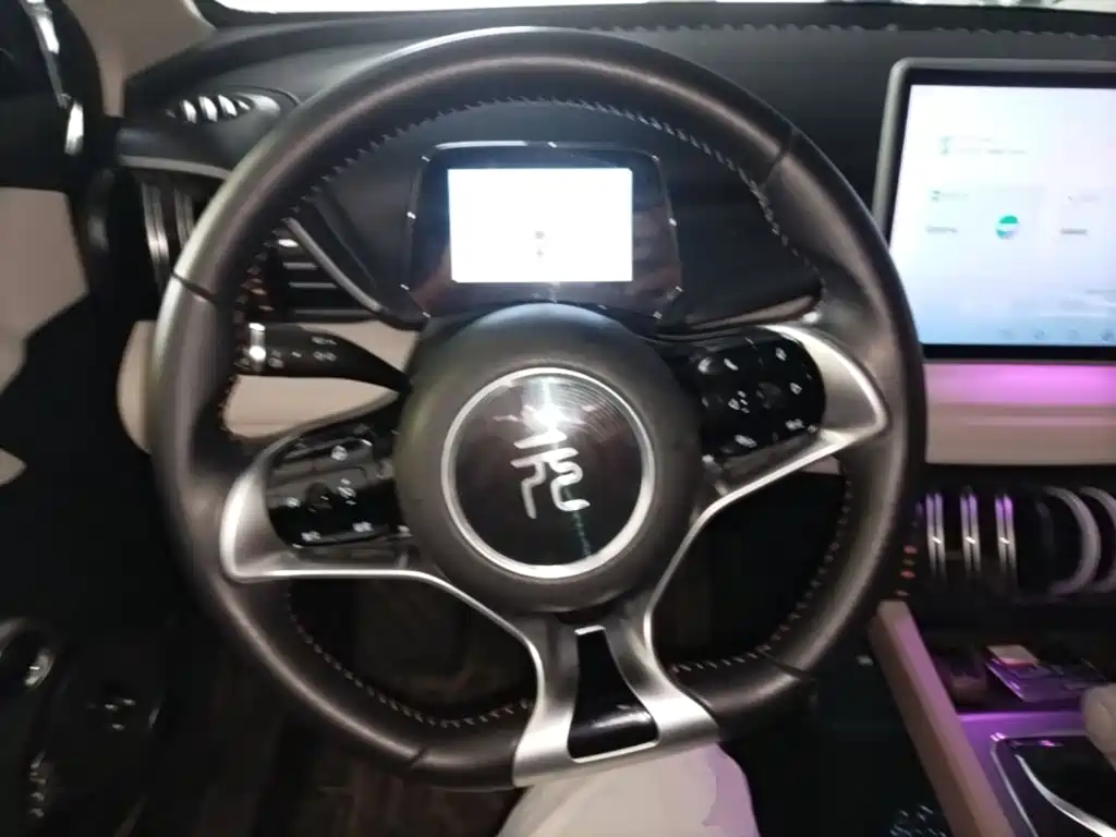 BYD Yuan Plus — миниатюра 11