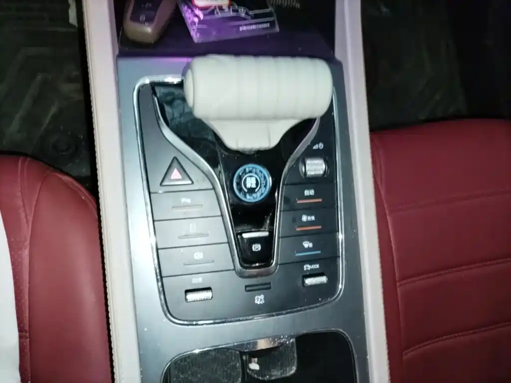 BYD Yuan Plus — миниатюра 14