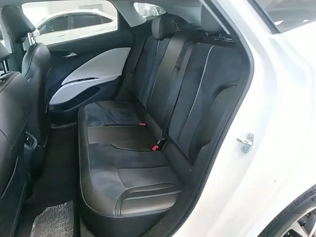 Buick Velite 6 — миниатюра 17