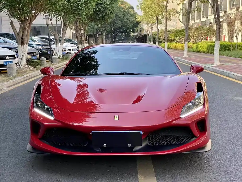 Ferrari F8 2019 Tributo 3.9T V8