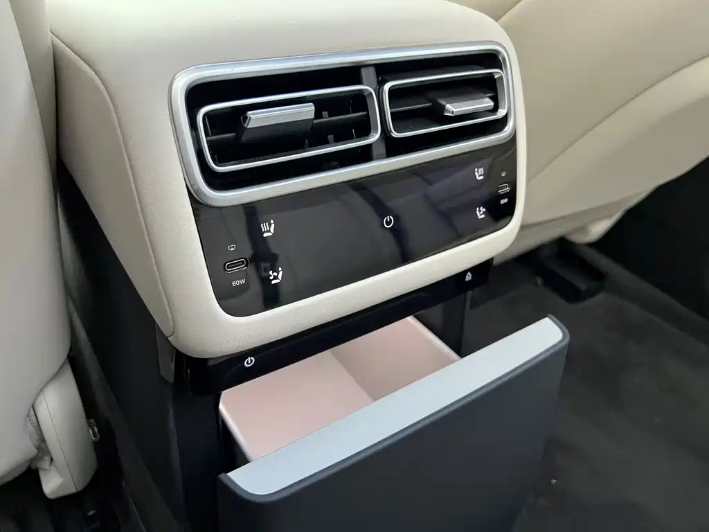 Li Auto Li L7 — миниатюра 12