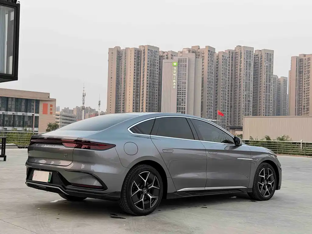 BYD Han — миниатюра 4