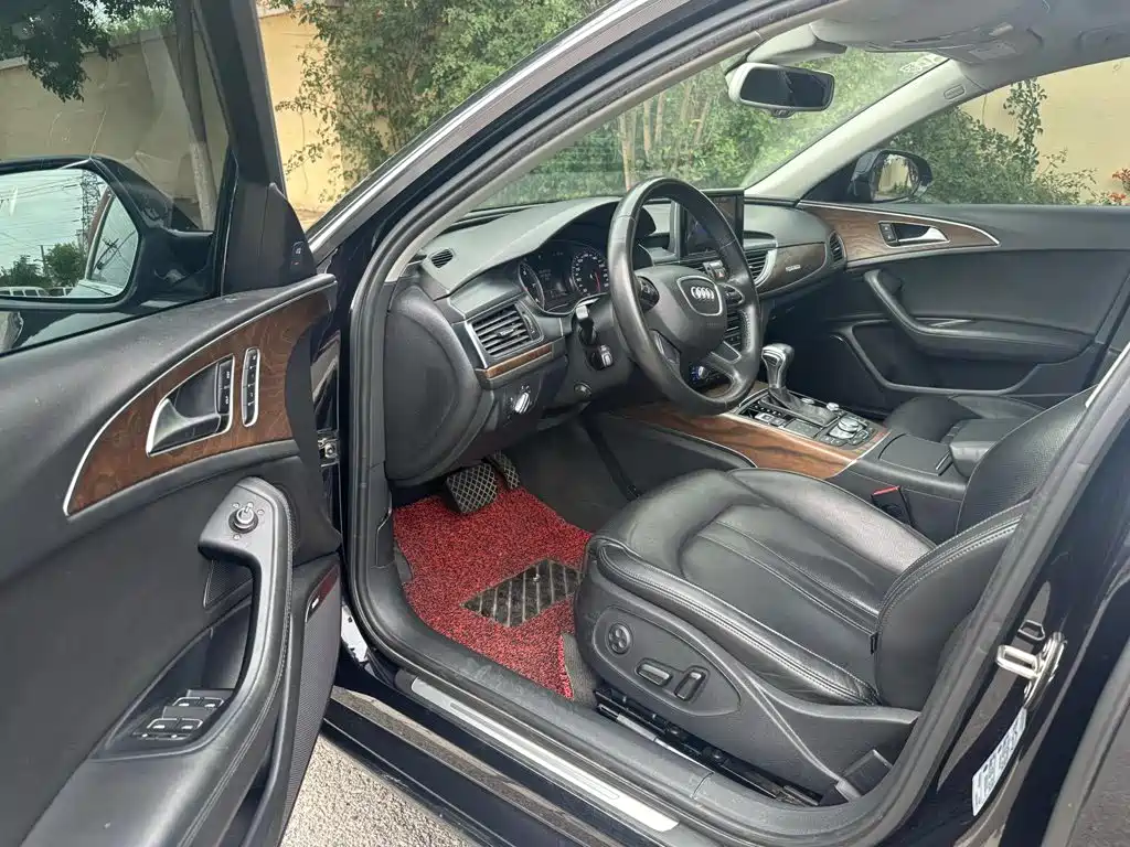 Audi A6L 2012 35 FSI quattro Luxury
