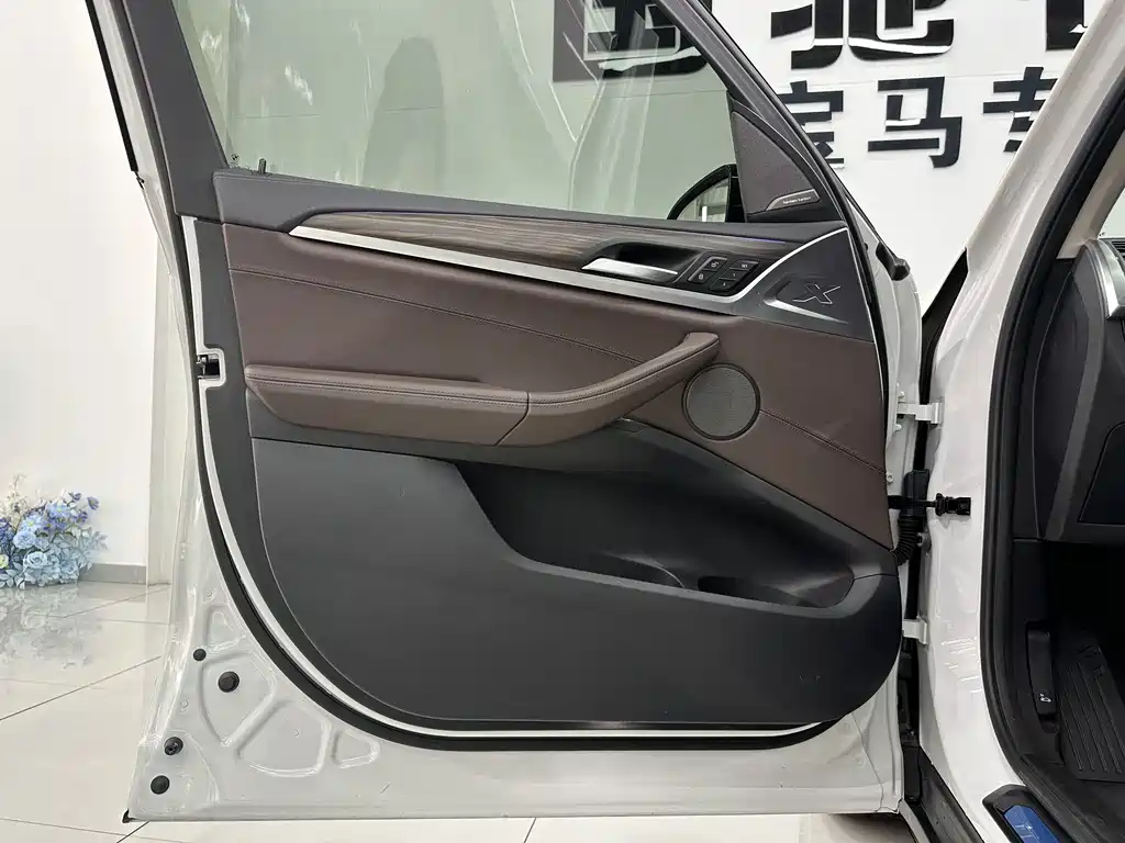 BMW X3 — миниатюра 20