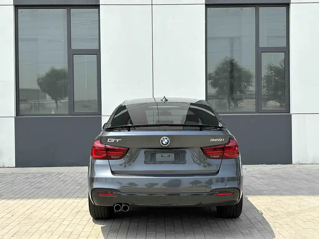 BMW 3 Series GT 3 GT 2020 320i M Sport