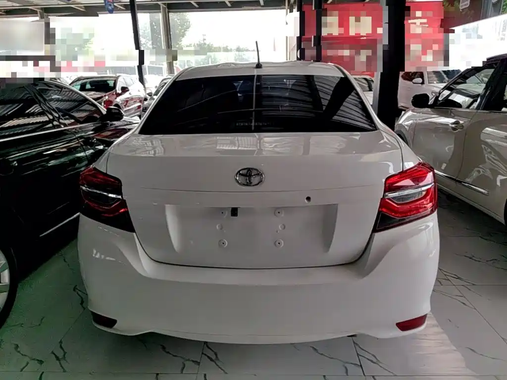 Toyota Vios — миниатюра 6