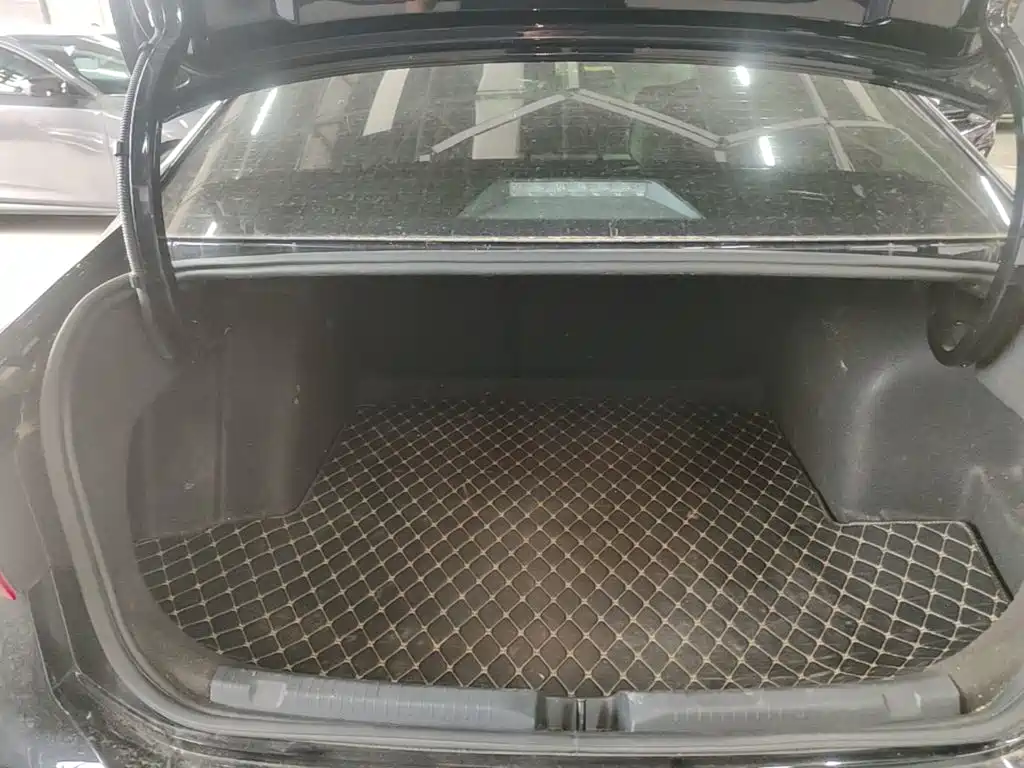 Volkswagen Lavida — миниатюра 19