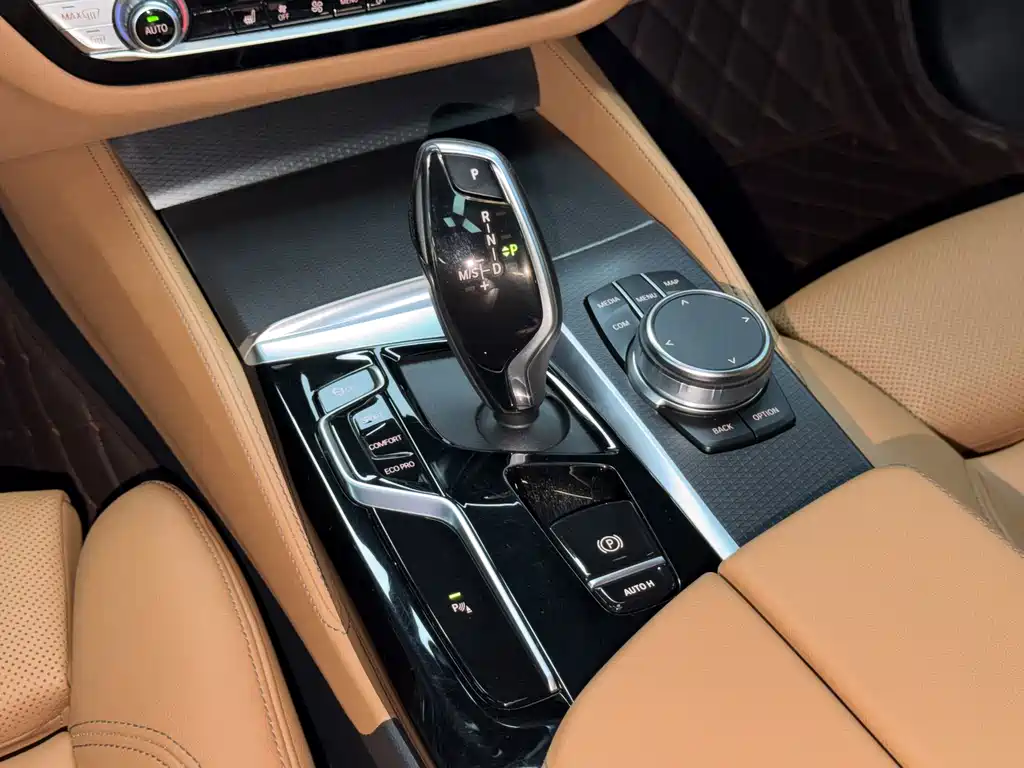 BMW 5 Series (Import) 530i M Sport Package, фото 16