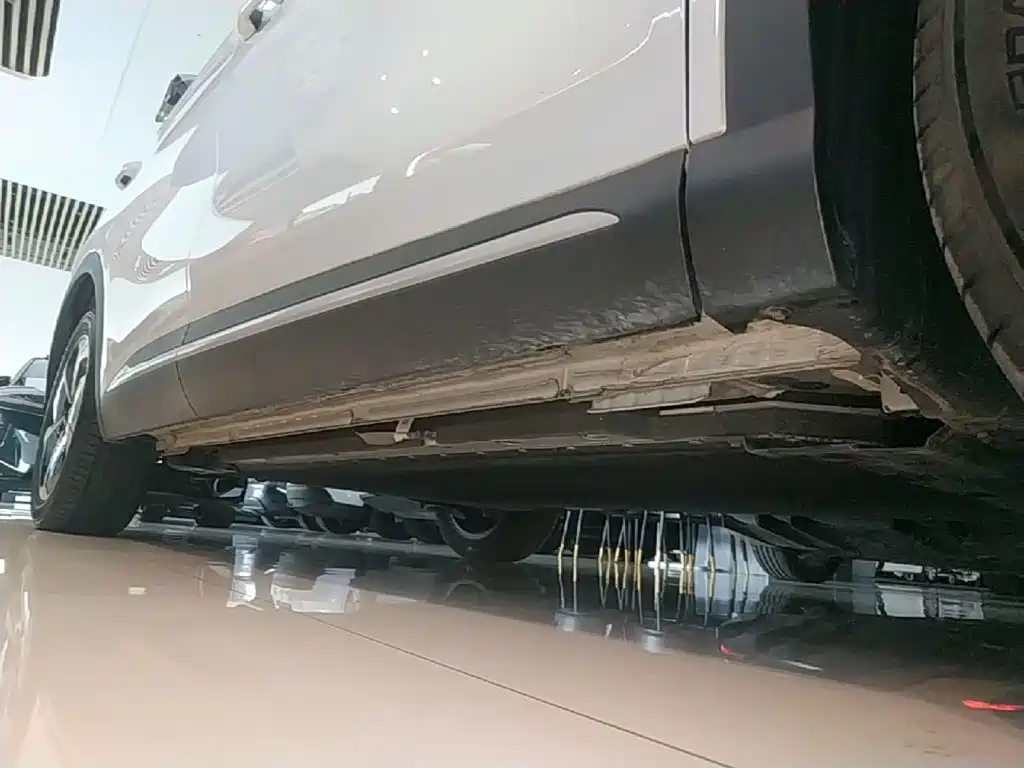 BYD Yuan Plus — миниатюра 21