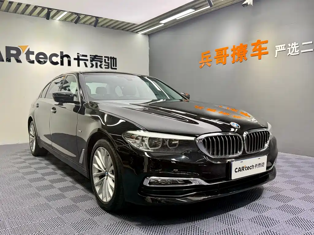 BMW 5 Series — миниатюра 3
