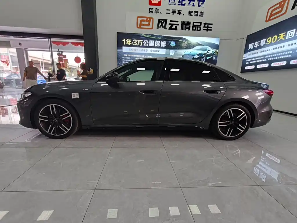 Audi A5L — миниатюра 5