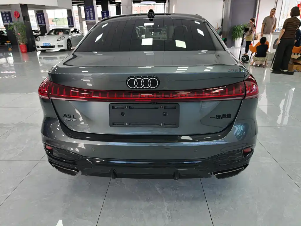 Audi A5L — миниатюра 18