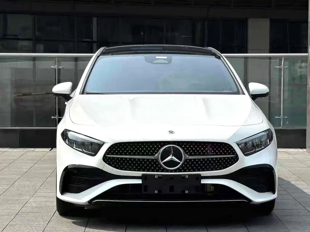 Mercedes-Benz A-Class — миниатюра 2