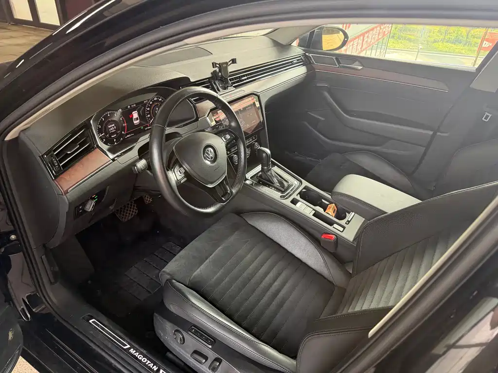 Volkswagen Magotan — миниатюра 4