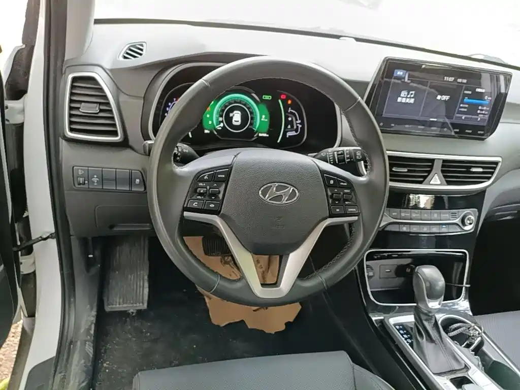 Hyundai Tucson — миниатюра 11