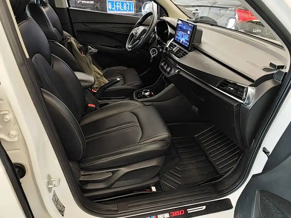 Baojun 360 — миниатюра 25