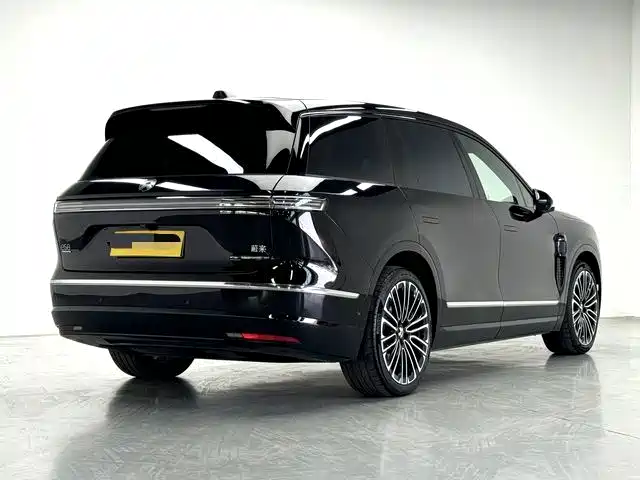 NIO ES8 — миниатюра 9