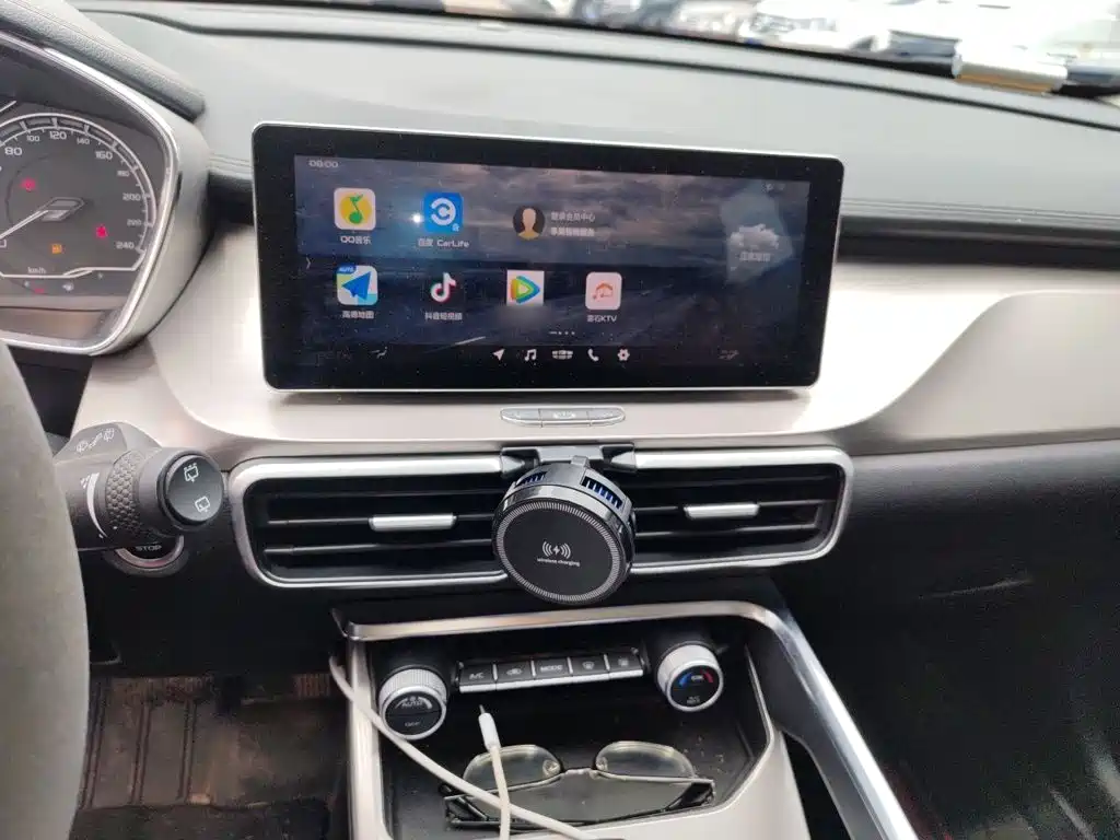 Geely Binyue — миниатюра 6