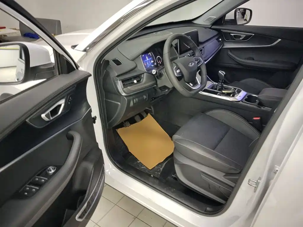 Chery Tiggo 8 — миниатюра 16