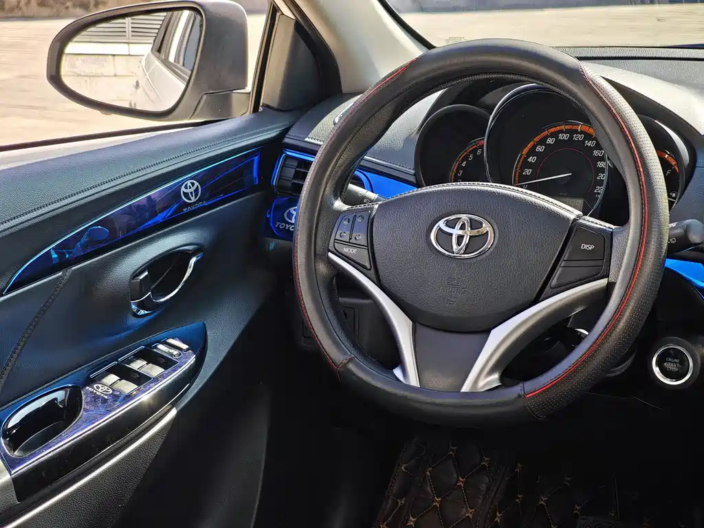 TOYOTA YARIS L ZHIXUAN