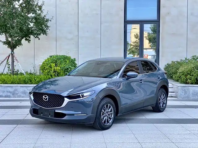 Mazda CX-30 2024 2.0 L MT — фото 1