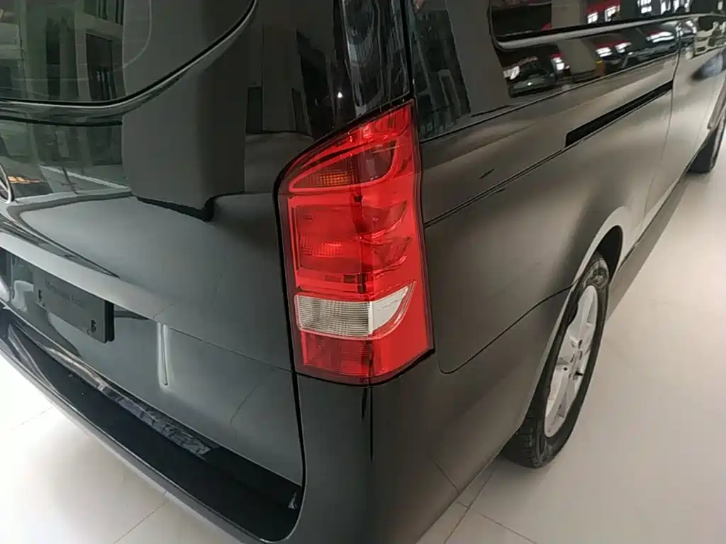 Mercedes-Benz Vito — миниатюра 8