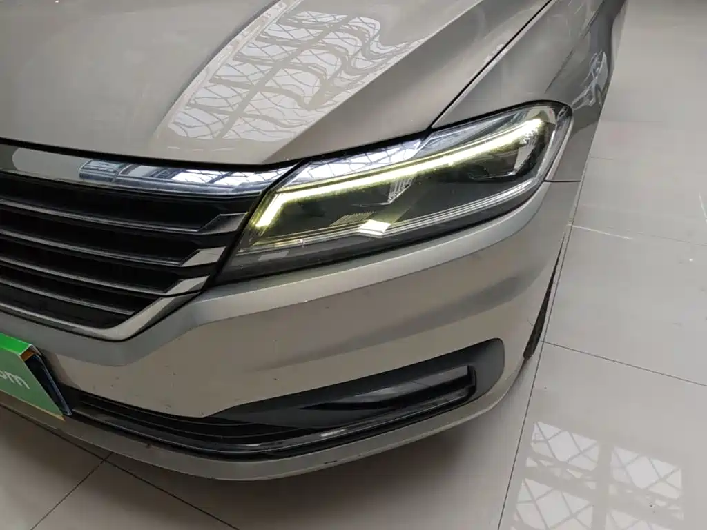 Volkswagen Lavida — миниатюра 24