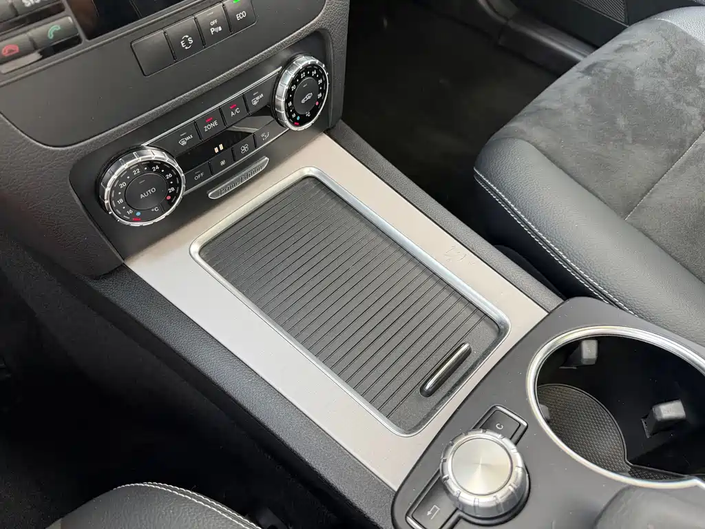 Mercedes-Benz GLK-Class — миниатюра 11