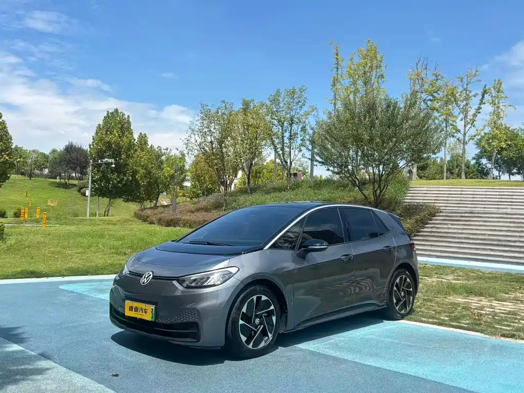 Volkswagen ID.3 — миниатюра 2