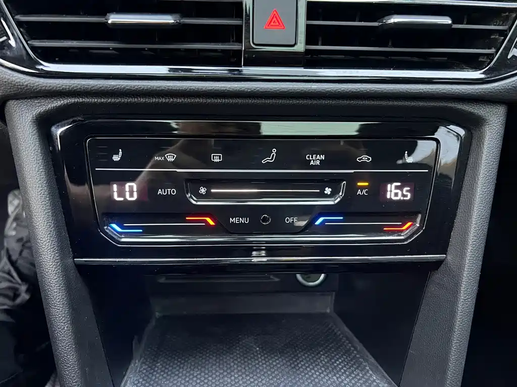 Volkswagen Tharu — миниатюра 12