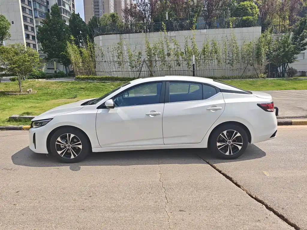 Nissan Sylphy — миниатюра 4