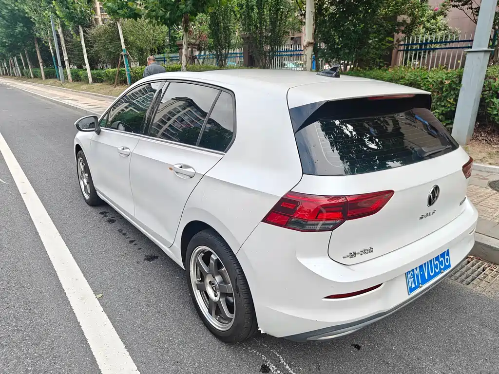 Volkswagen Golf — миниатюра 8