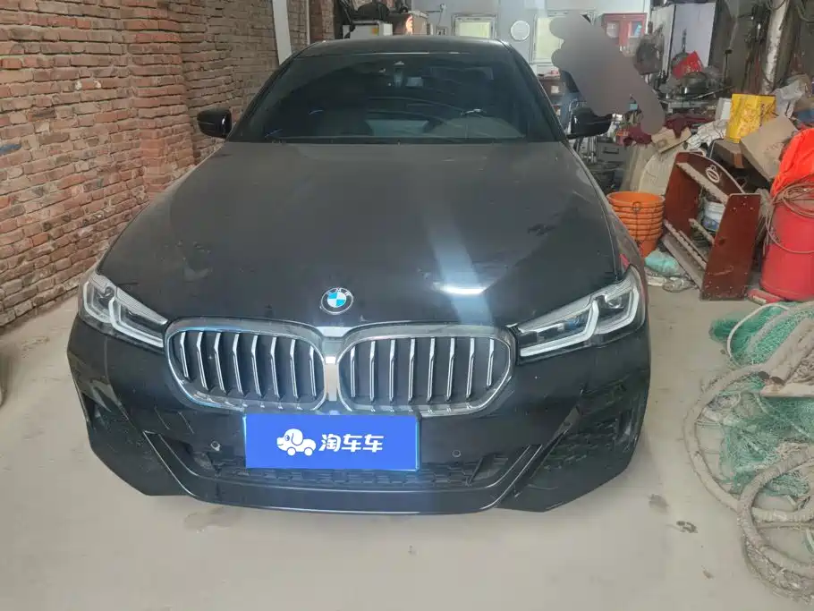 BMW 5 Series — миниатюра 2