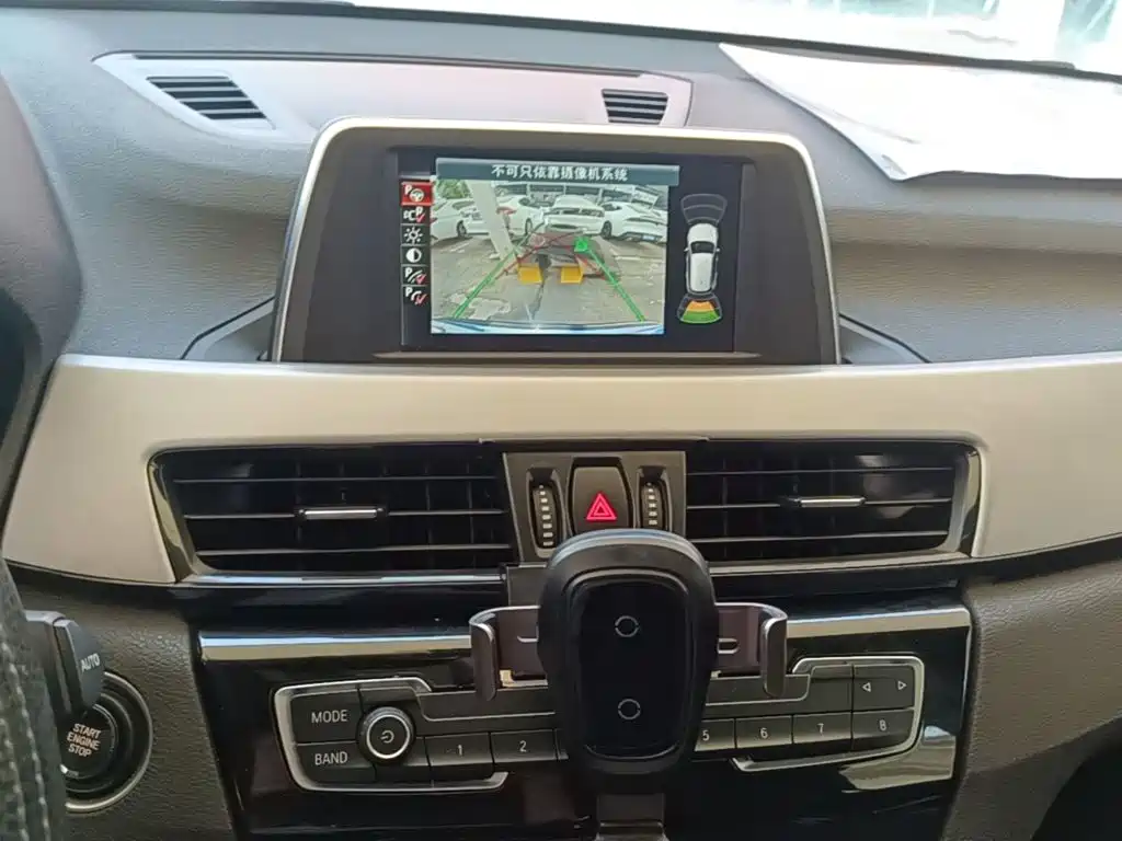 BMW X1 — миниатюра 13