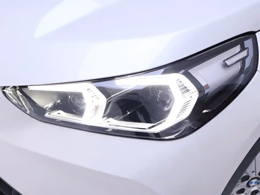 BMW X1 — миниатюра 4
