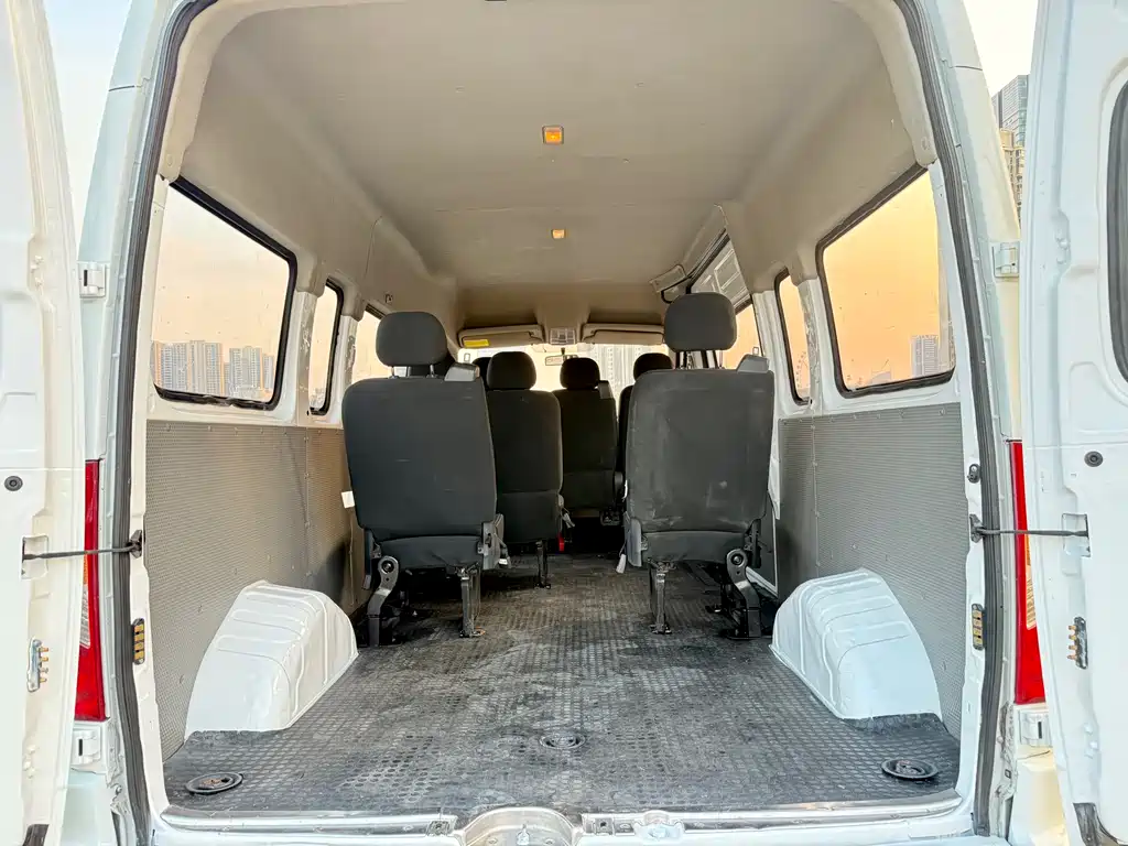 SAIC MAXUS XINTU V80