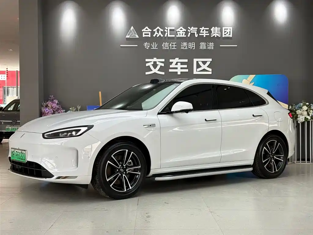 AITO 问界 AITO M5 2025