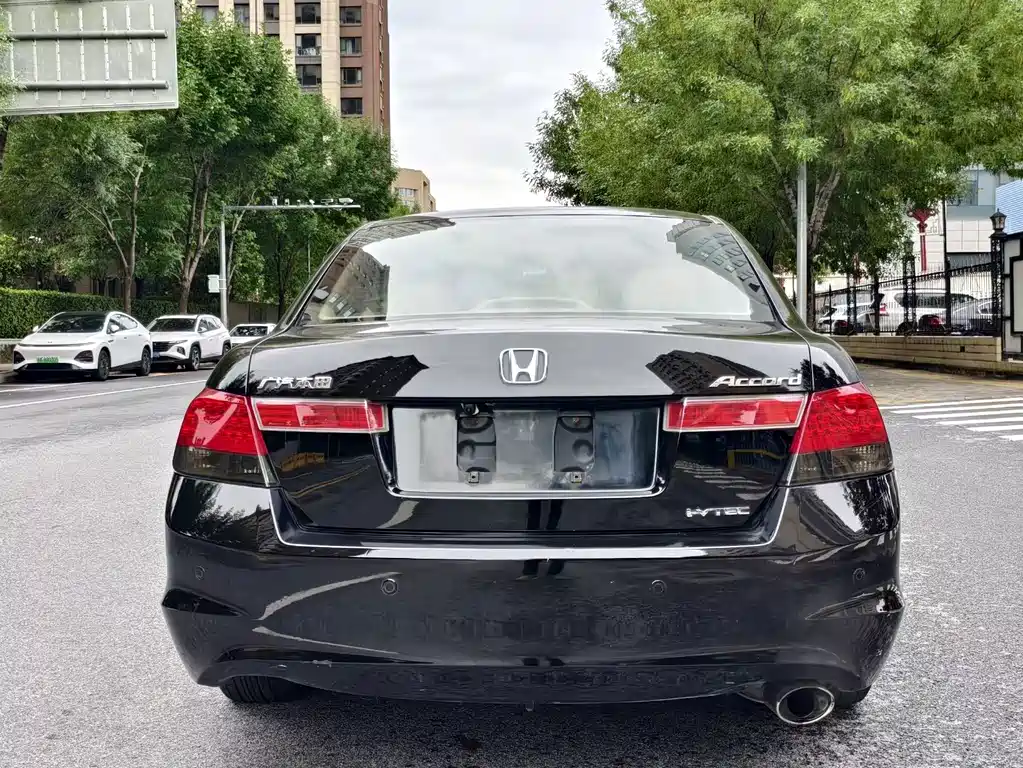 Honda Accord — миниатюра 6