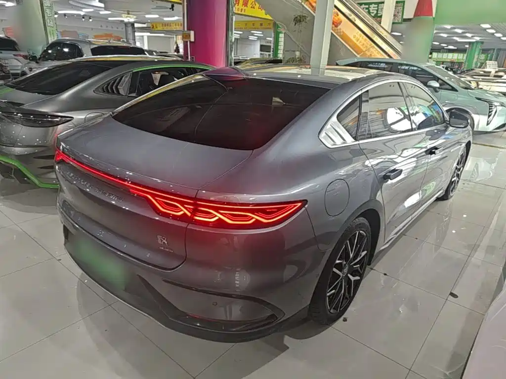 BYD Han — миниатюра 7