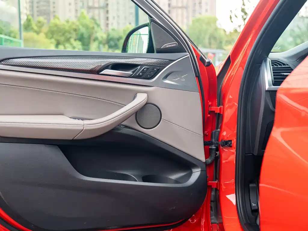 BMW X4 M — миниатюра 17