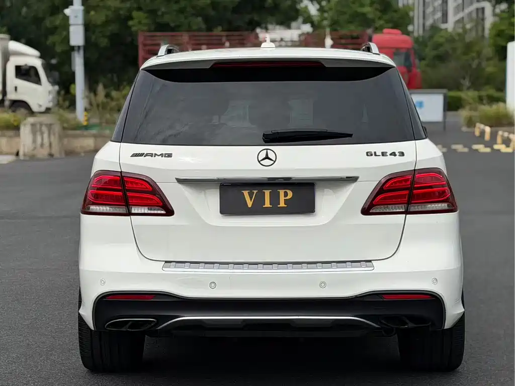 Mercedes-Benz GLE AMG — миниатюра 4