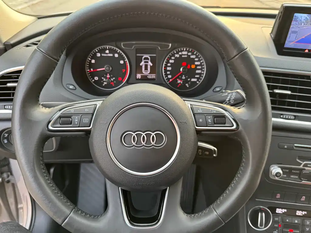 Audi Q3 — миниатюра 11