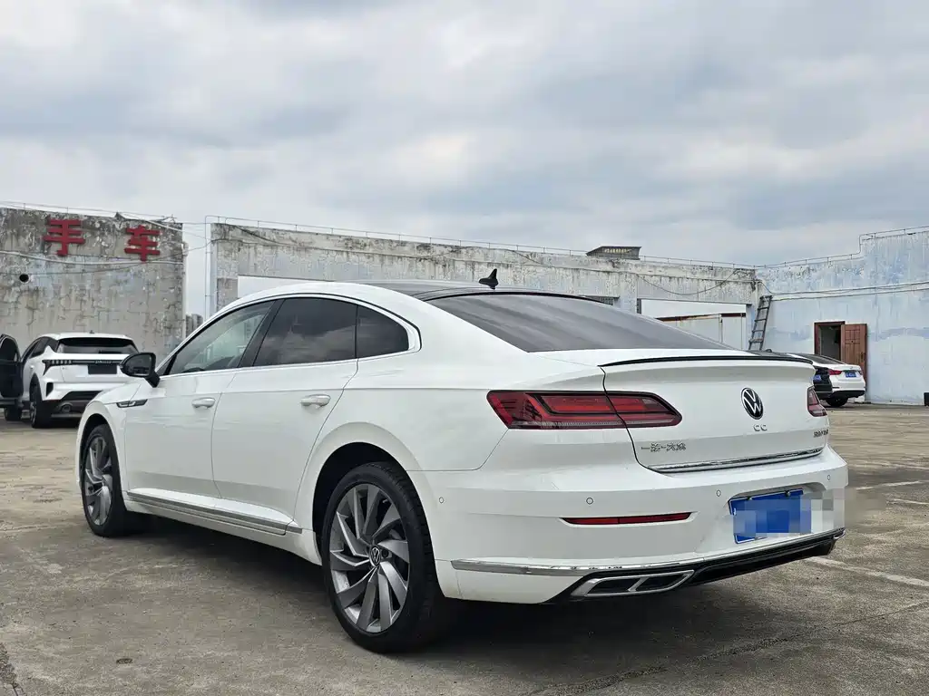 Volkswagen CC — миниатюра 7