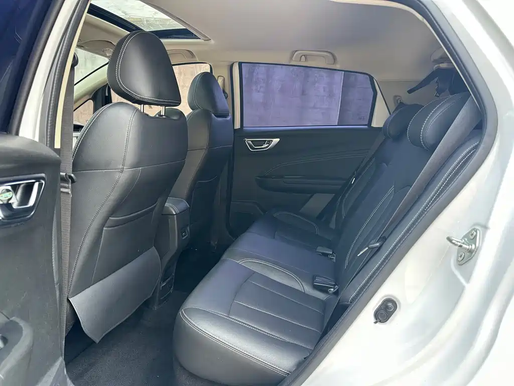 Geely Vision X3 1.5L CVT Premium Type, фото 6