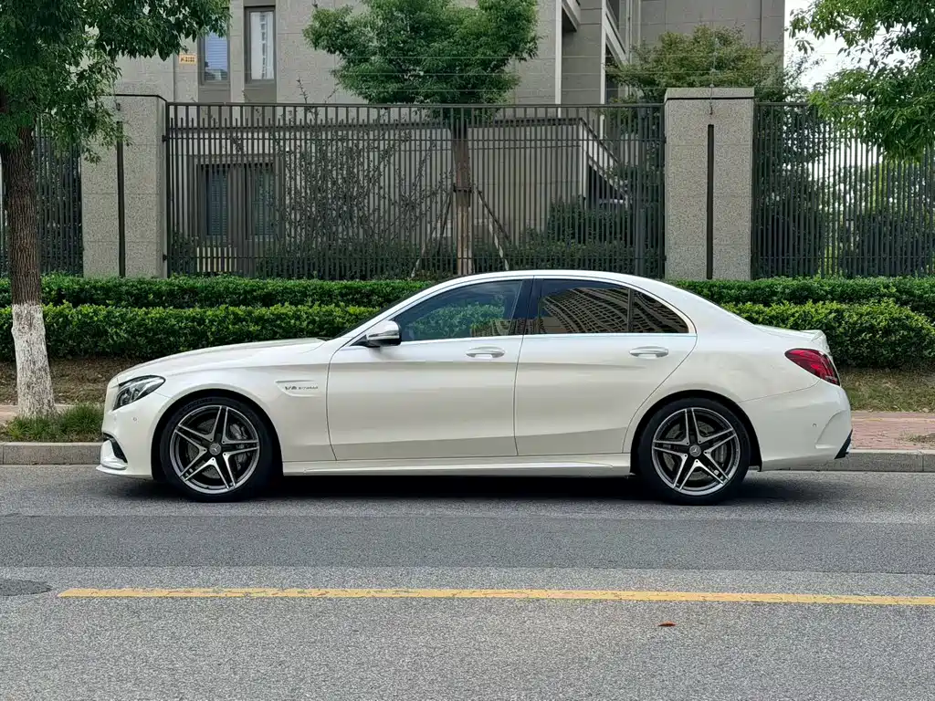 Mercedes-Benz C-Class AMG — миниатюра 14