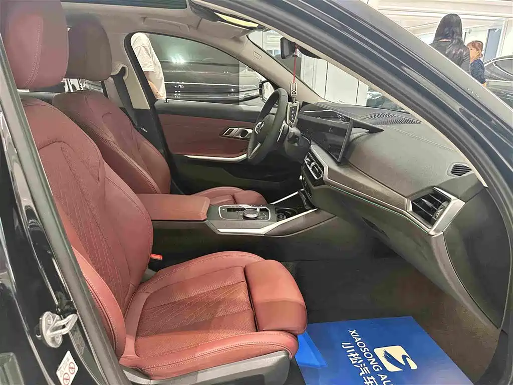 BMW 3 Series — миниатюра 21