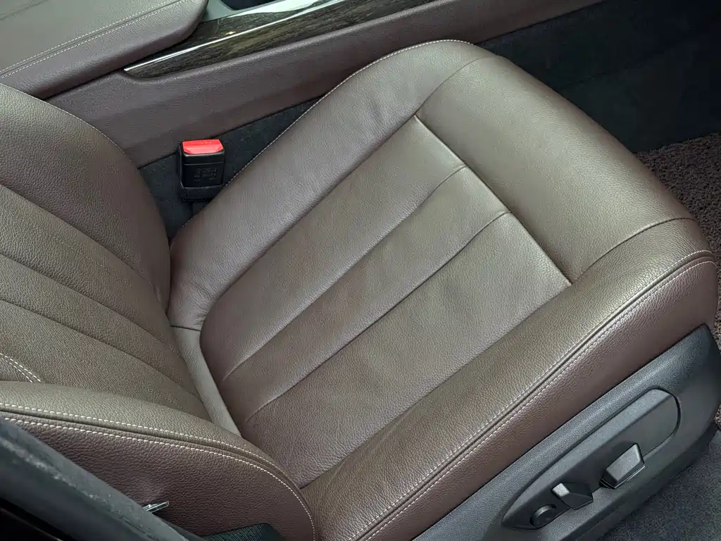 BMW X5 (Import) — миниатюра 34