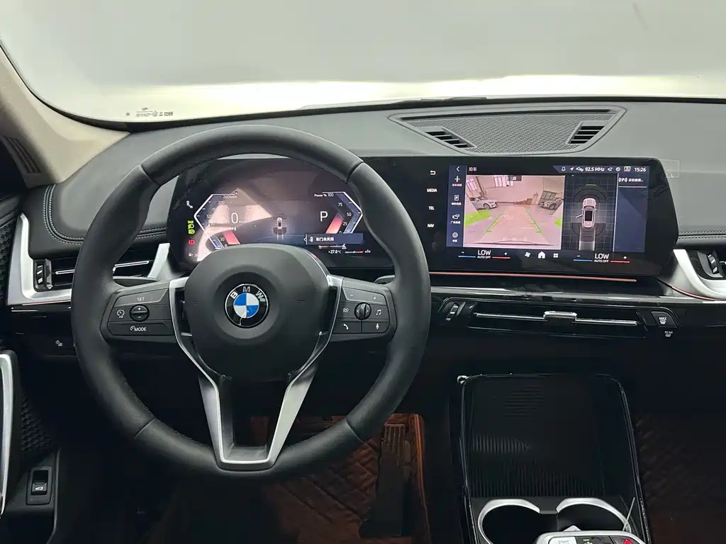 BMW X1 — миниатюра 10